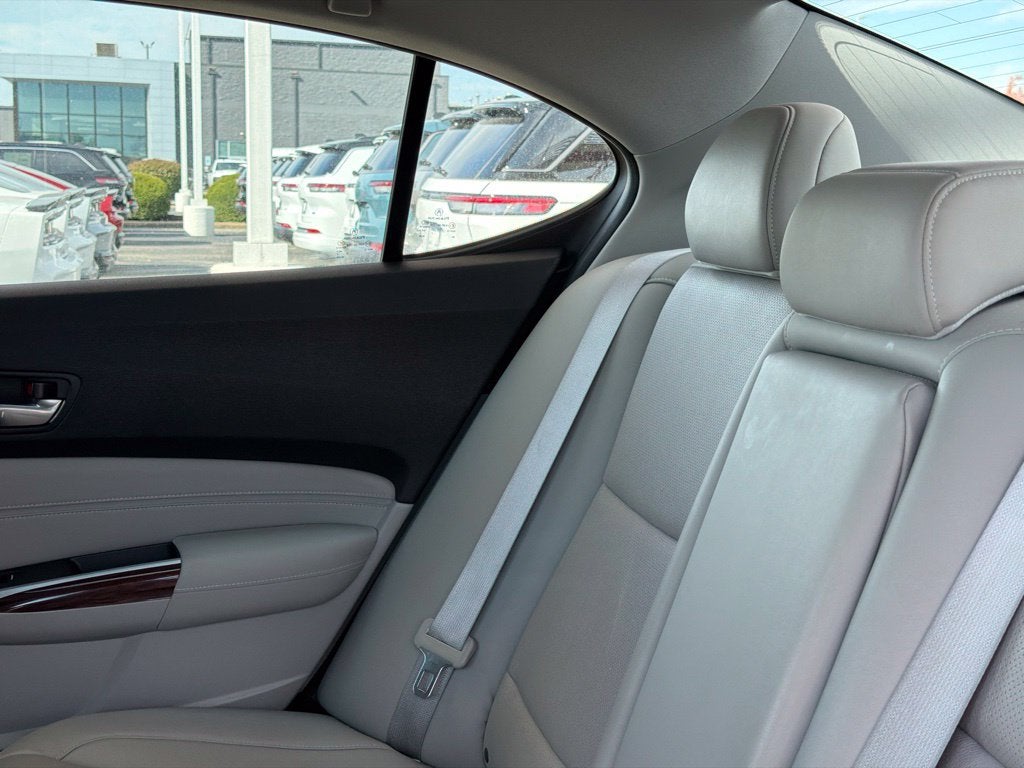 2016 Acura TLX 3.5L V6 SH-AWD w/Advance Package