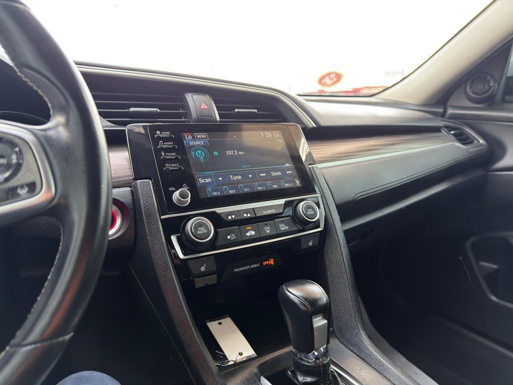 Photo 18
