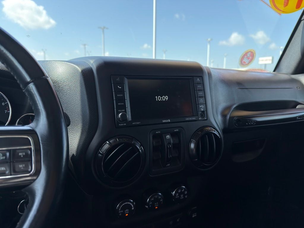 2017 Jeep Wrangler Unlimited Unlimited Sahara