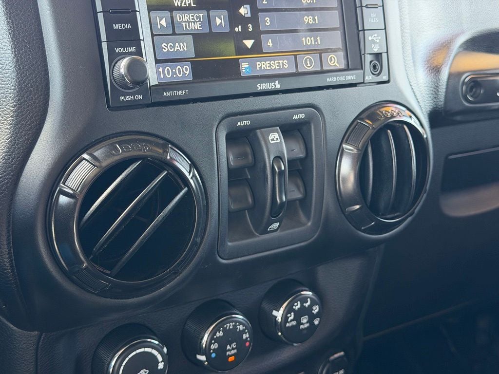 2017 Jeep Wrangler Unlimited Unlimited Sahara