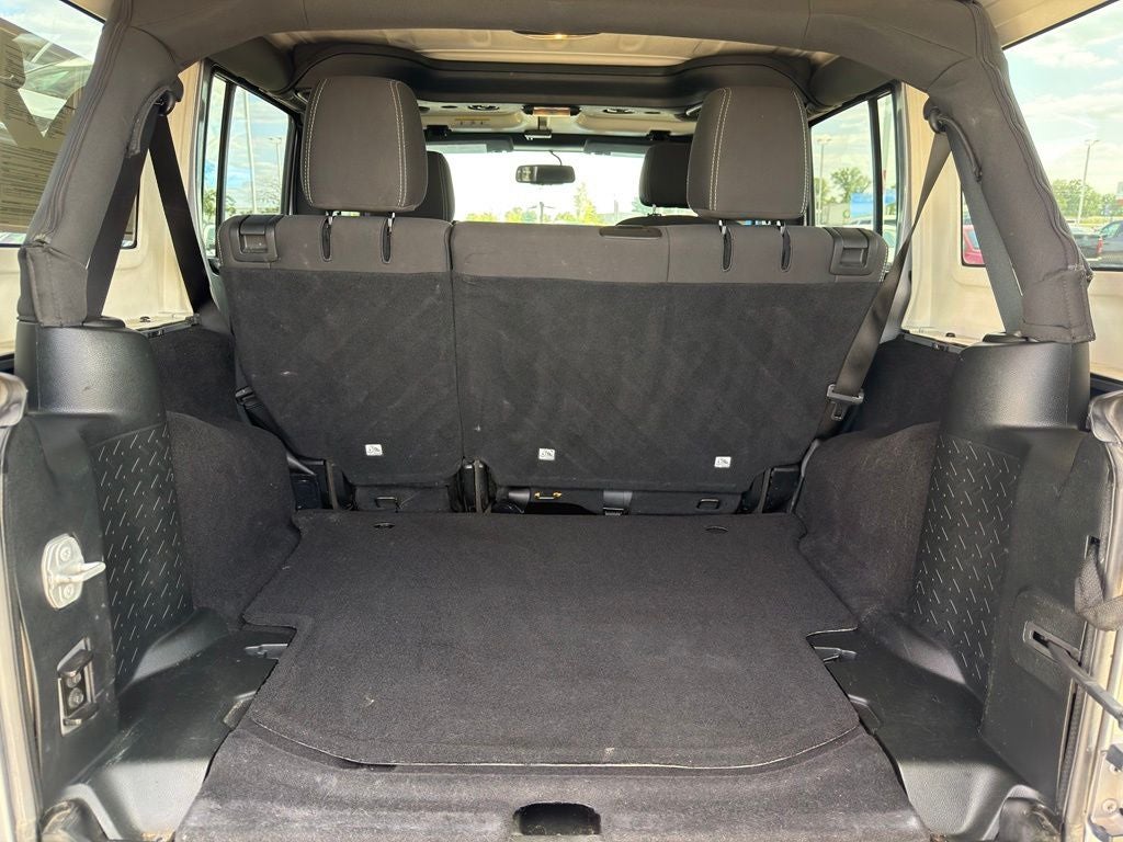 2018 Jeep Wrangler JK Unlimited Unlimited Sahara