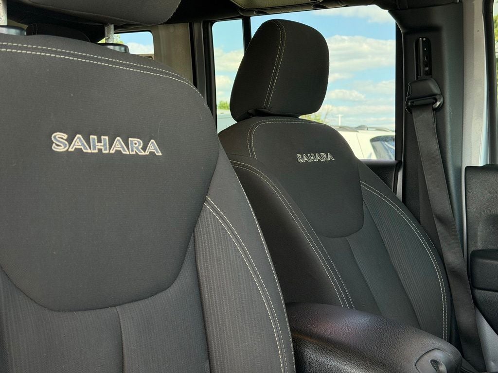 2018 Jeep Wrangler JK Unlimited Unlimited Sahara