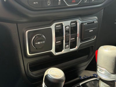 2020 Jeep Wrangler Unlimited Unlimited Sahara Altitude