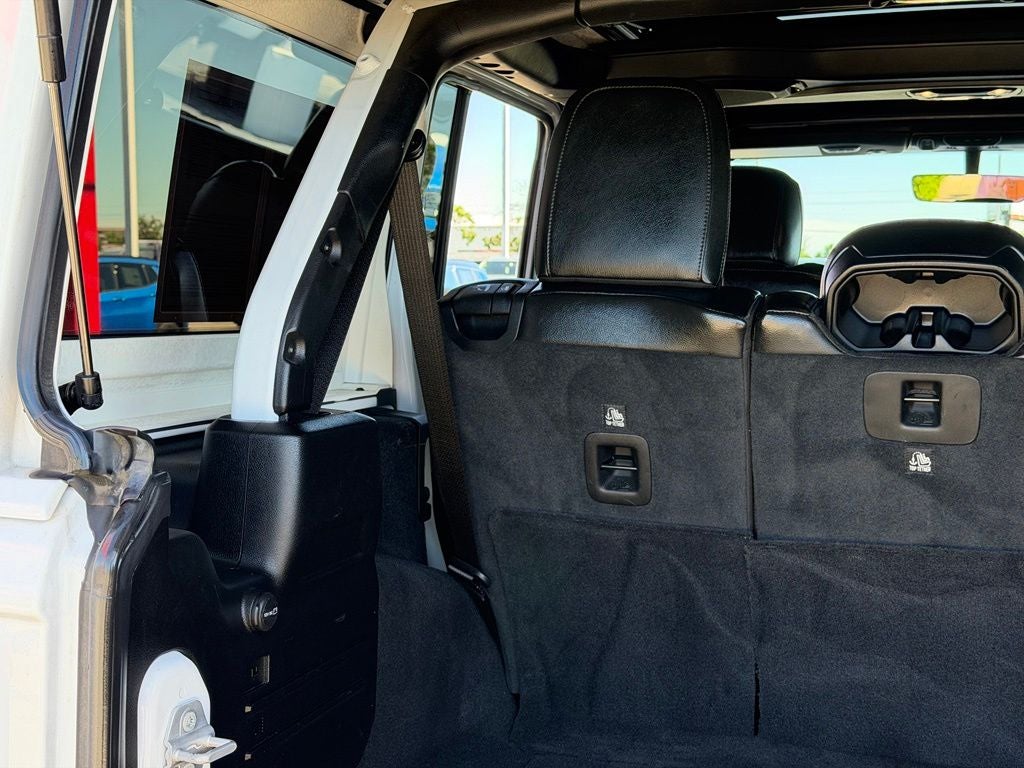2022 Jeep Wrangler Unlimited Unlimited Sahara