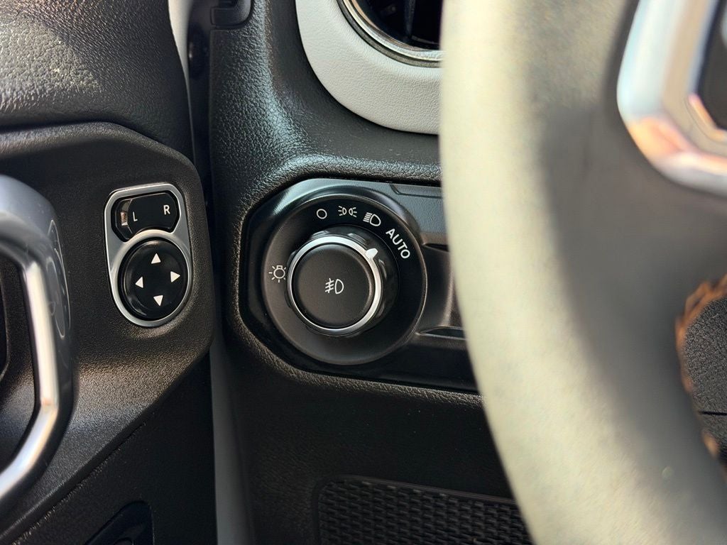 2023 Jeep Wrangler Sahara HIGH ALTITUDE