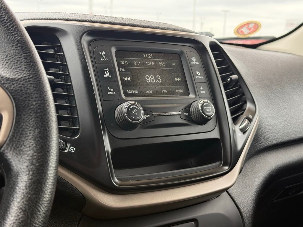 2015 Jeep Cherokee Sport