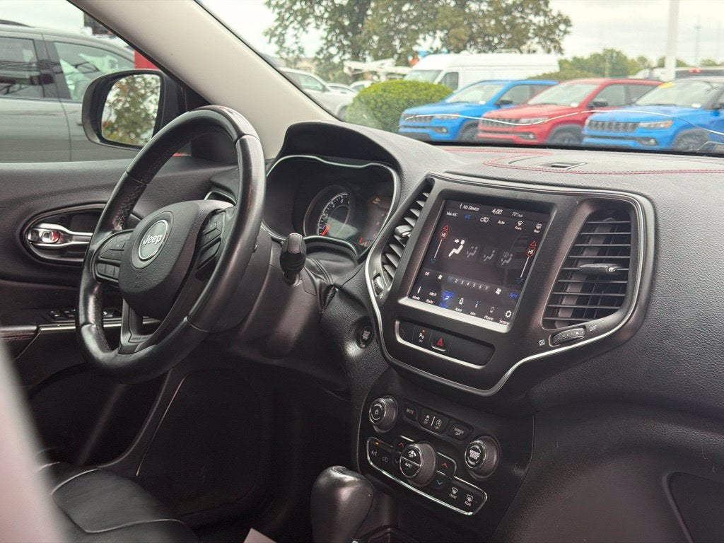 Photo 19