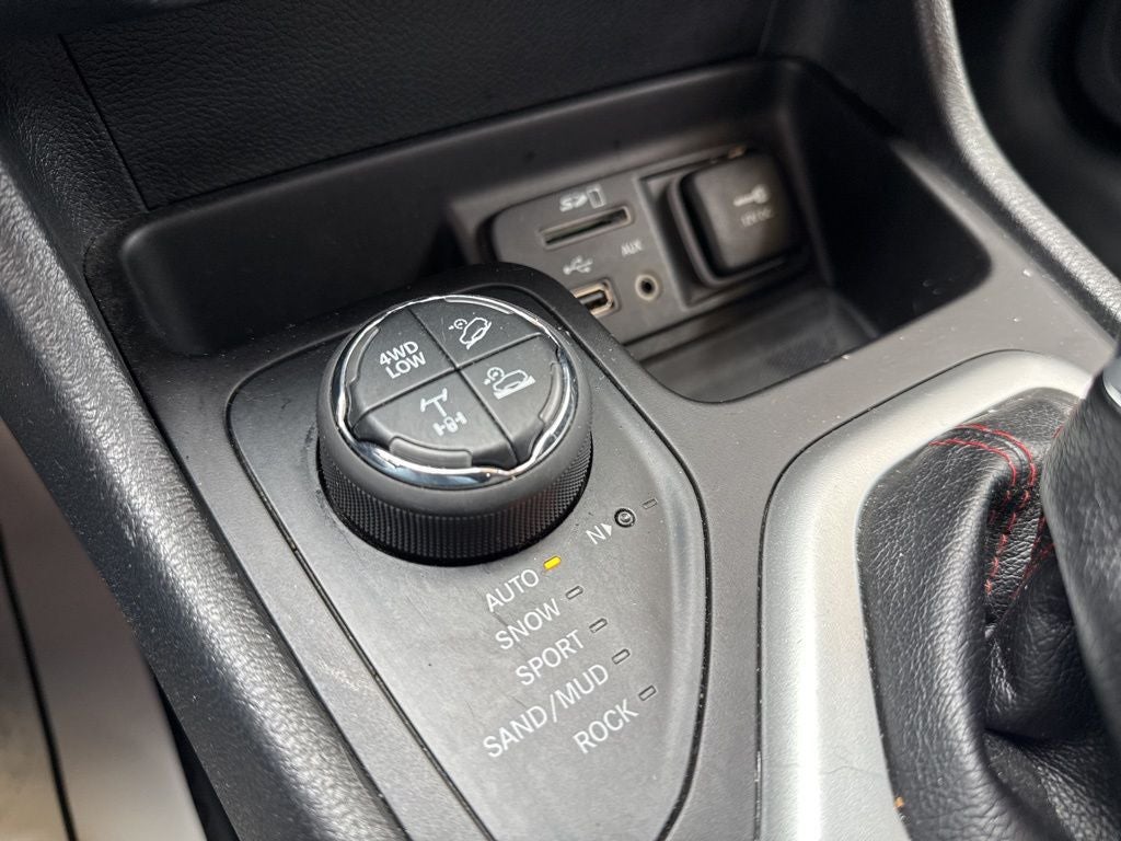 2018 Jeep Cherokee Trailhawk