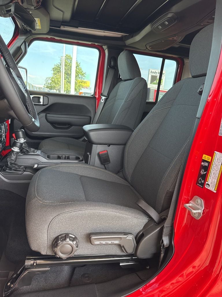 2025 Jeep Wrangler Willys