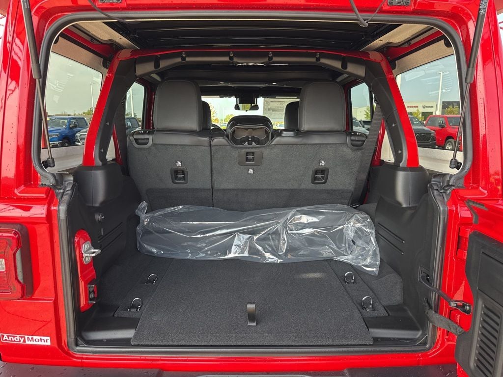 2025 Jeep Wrangler Sahara