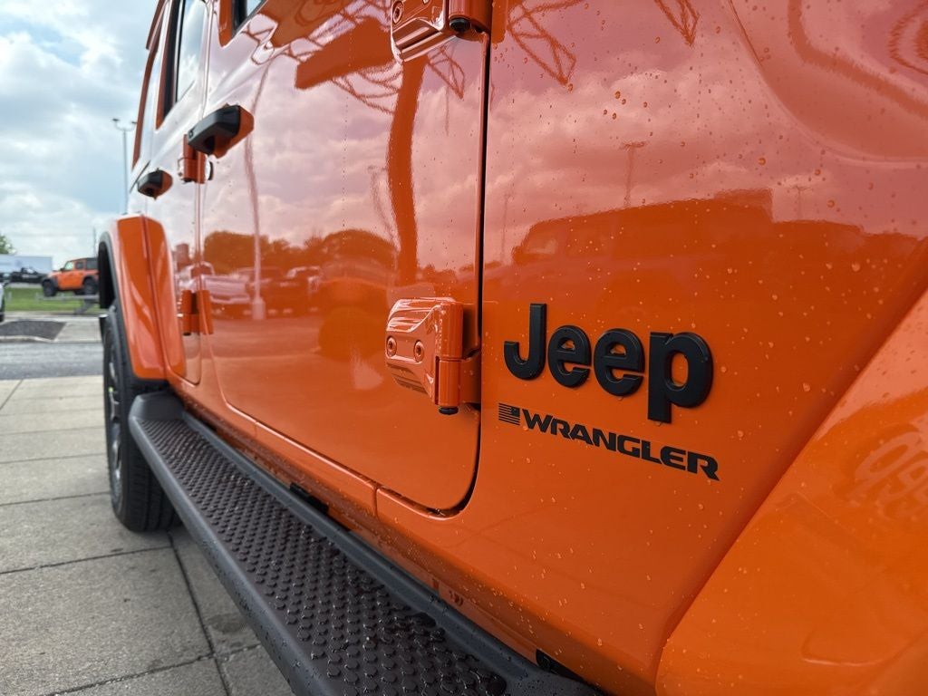 2025 Jeep Wrangler Sahara