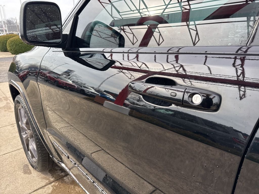 2021 Jeep Grand Cherokee 80th Anniversary Edition