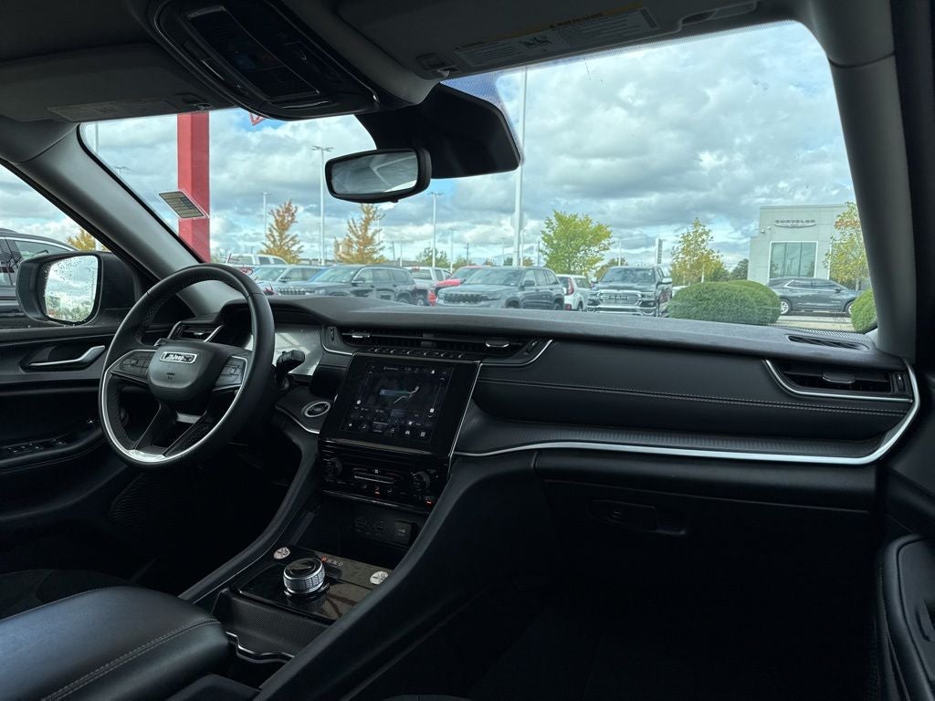 2024 Jeep Grand Cherokee Laredo