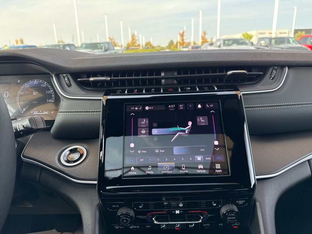 2025 Jeep Grand Cherokee Altitude X