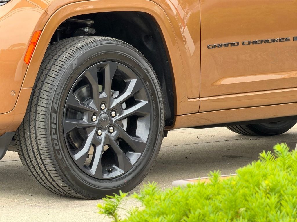 2026 Jeep Grand Cherokee Limited Reserve