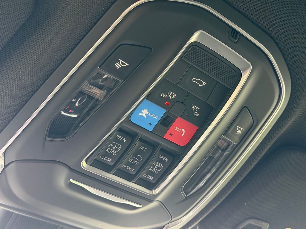 2026 Jeep Grand Cherokee Limited Reserve