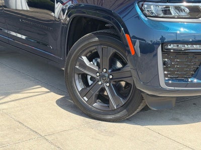 2027 Jeep Grand Cherokee Limited Reserve