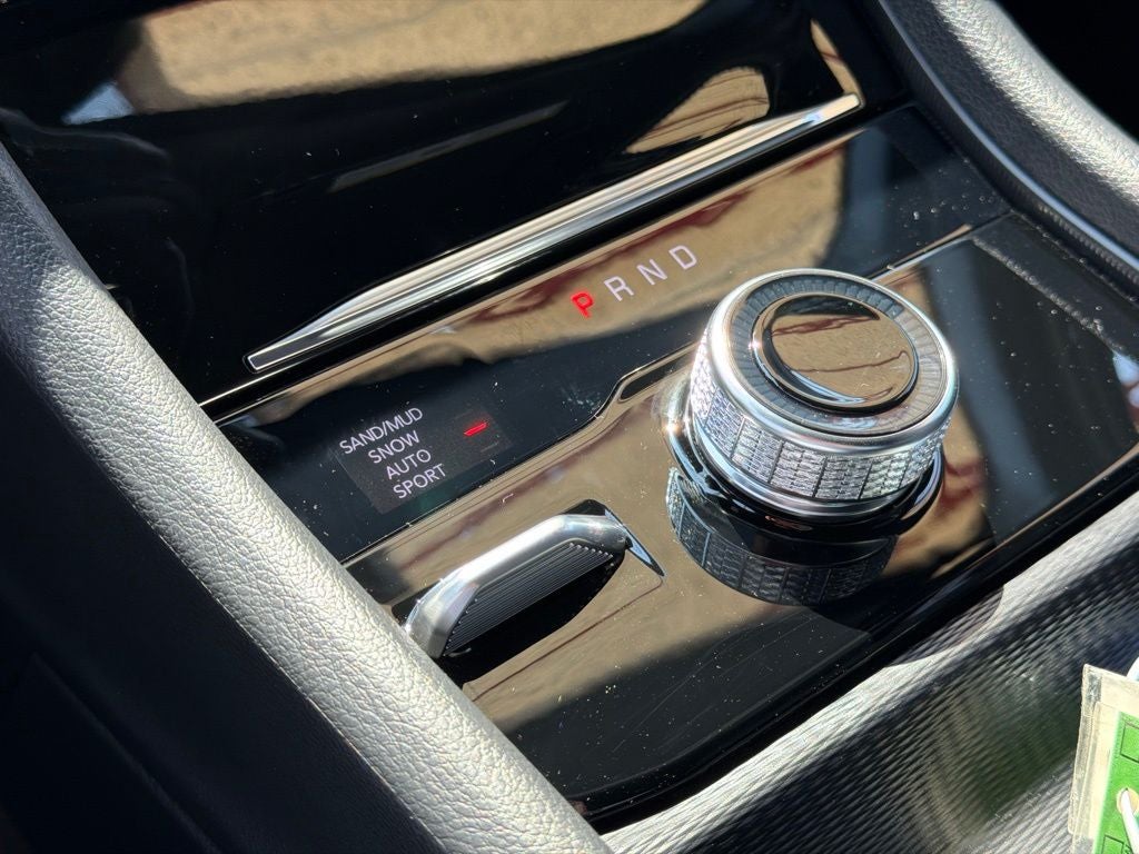 2027 Jeep Grand Cherokee Limited Reserve