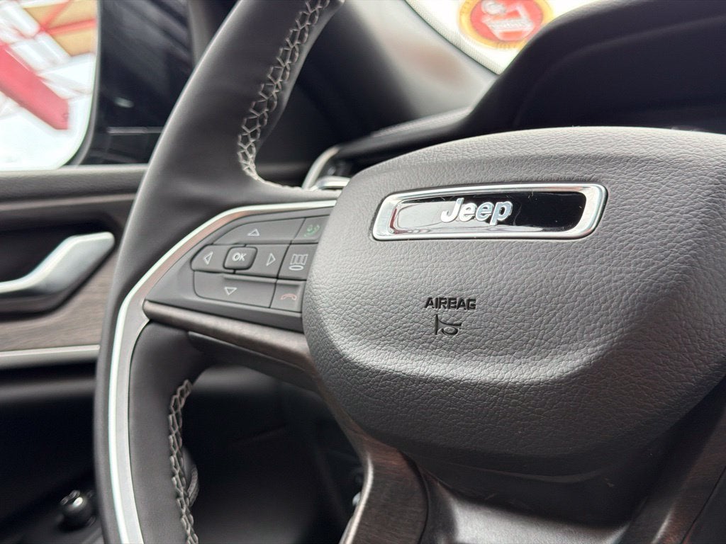 2027 Jeep Grand Cherokee Limited