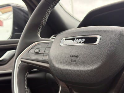 2027 Jeep Grand Cherokee Limited Reserve