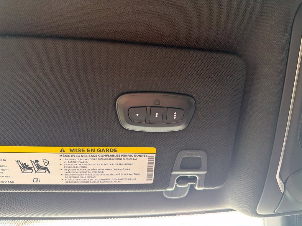 2027 Jeep Grand Cherokee Limited Reserve