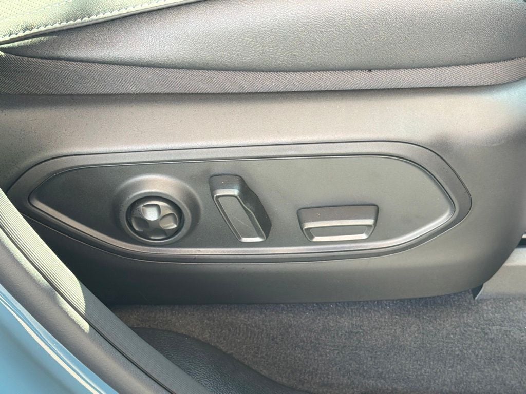 2027 Jeep Grand Cherokee Limited Reserve