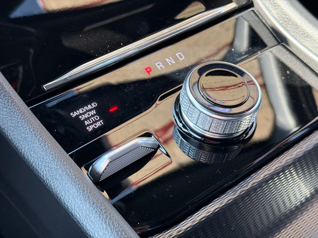2027 Jeep Grand Cherokee Limited Reserve