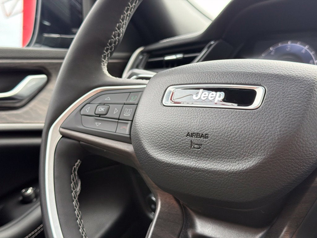 2027 Jeep Grand Cherokee Limited