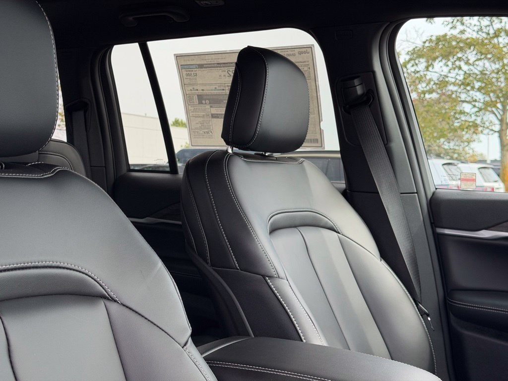 2027 Jeep Grand Cherokee Limited