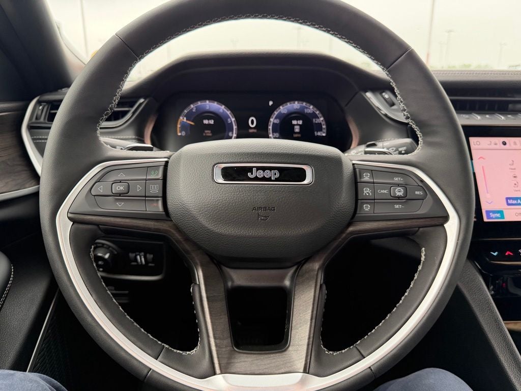 2026 Jeep Grand Cherokee Limited Reserve