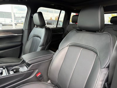 2027 Jeep Grand Cherokee Limited
