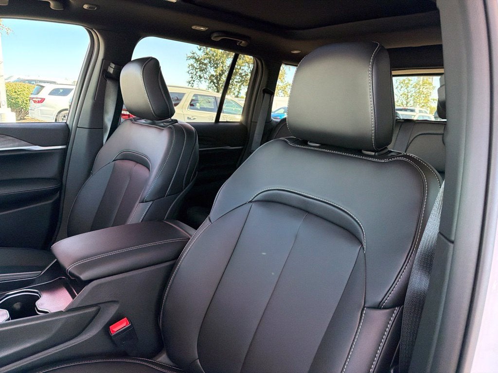 2027 Jeep Grand Cherokee Limited