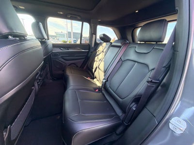 2027 Jeep Grand Cherokee Limited