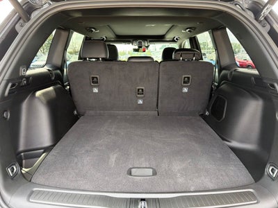 2027 Jeep Grand Cherokee Limited Reserve