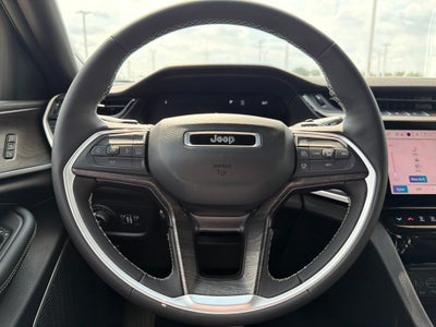 2027 Jeep Grand Cherokee Limited Reserve