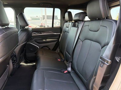 2027 Jeep Grand Cherokee Limited Reserve