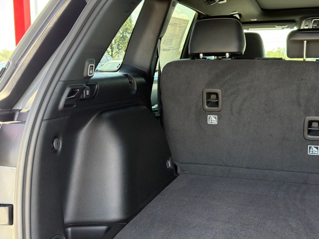 2027 Jeep Grand Cherokee Limited Reserve