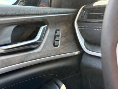 2027 Jeep Grand Cherokee Limited Reserve