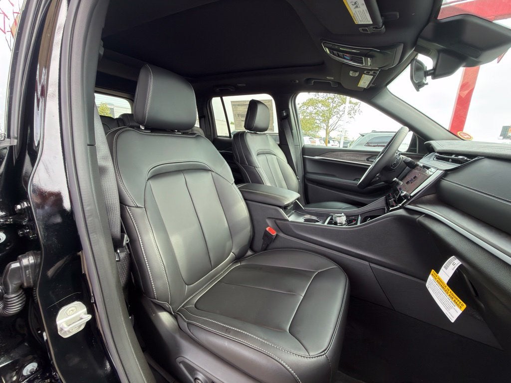 2027 Jeep Grand Cherokee Limited