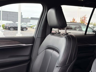 2027 Jeep Grand Cherokee Limited