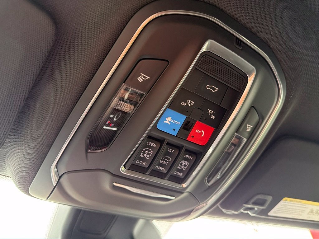 2027 Jeep Grand Cherokee Limited