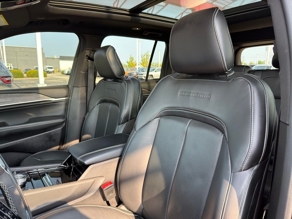 2023 Jeep Grand Cherokee Overland