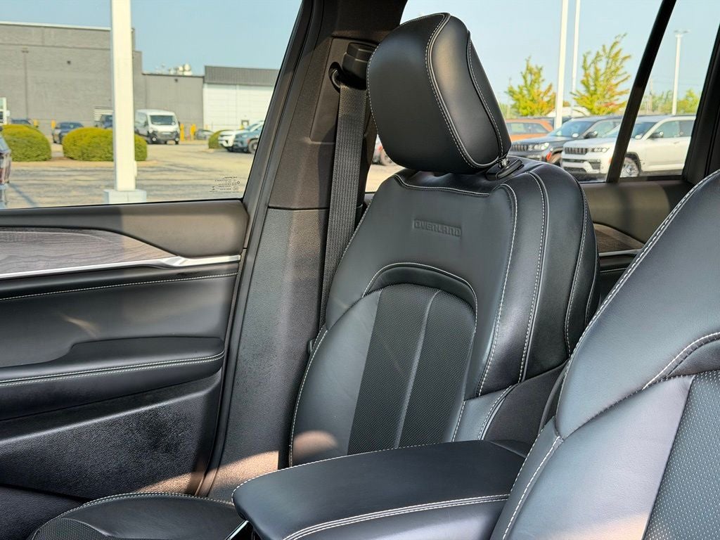 2023 Jeep Grand Cherokee Overland