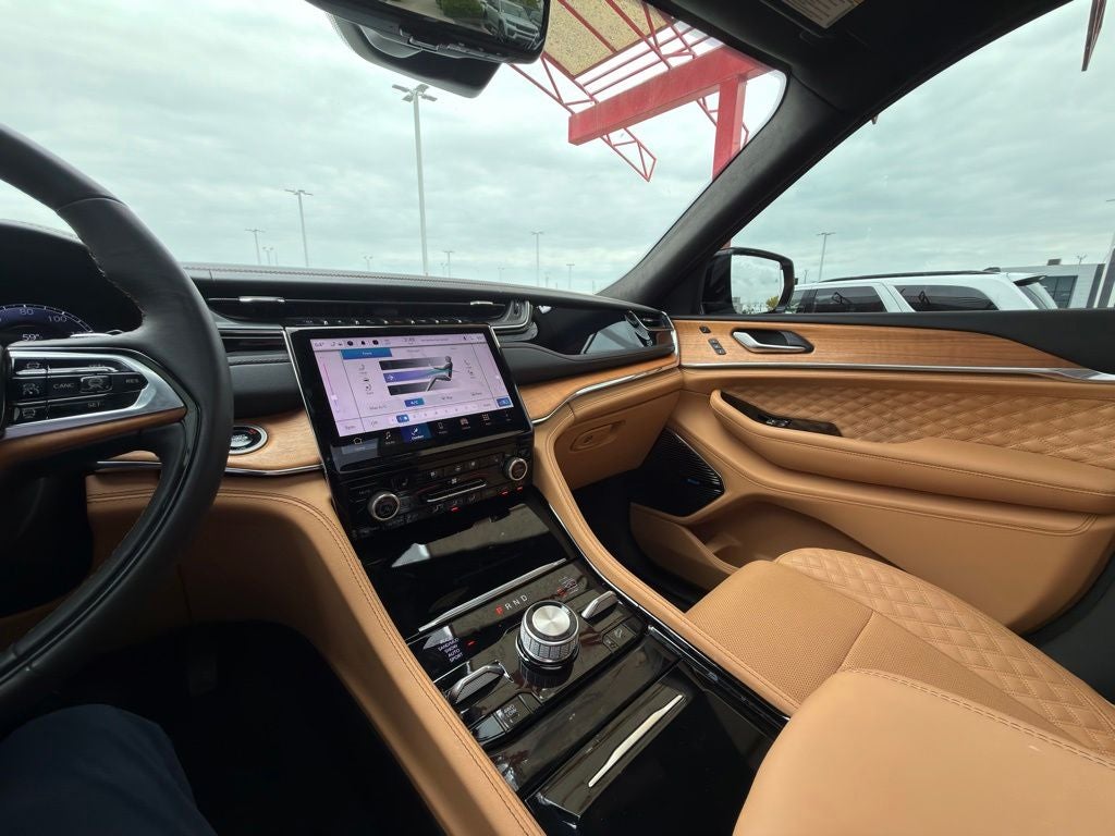 2024 Jeep Grand Cherokee Summit