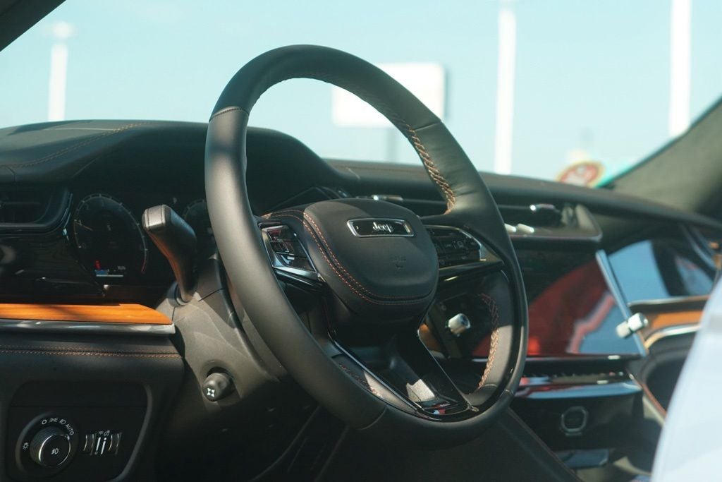 2026 Jeep Grand Cherokee Summit