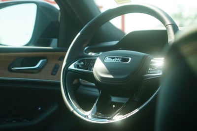 2026 Jeep Grand Cherokee Summit