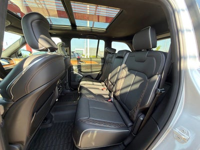 2026 Jeep Grand Cherokee Summit