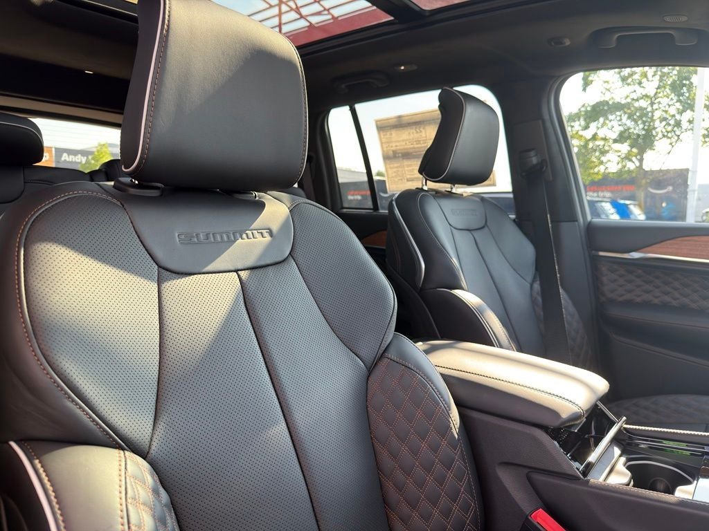 2026 Jeep Grand Cherokee Summit