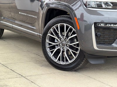 2026 Jeep Grand Cherokee Summit