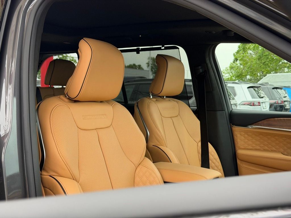 2026 Jeep Grand Cherokee Summit
